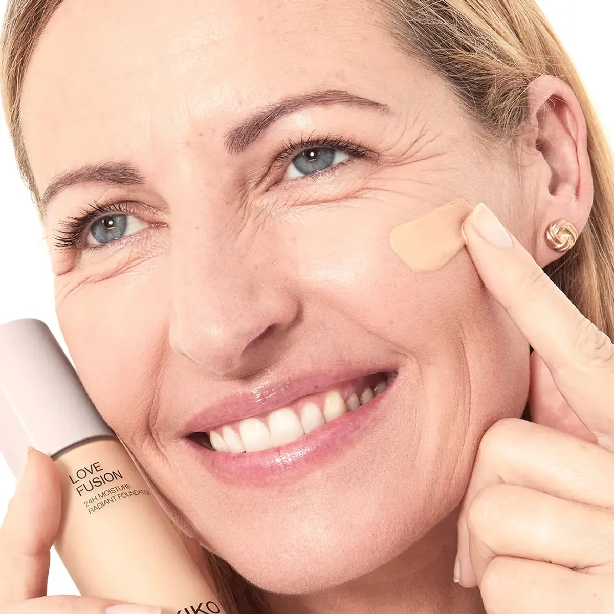 Тональна основа Love Fusion 24H Moisture Foundation KIKO MILANO модель KM000000878016B Фото 3
